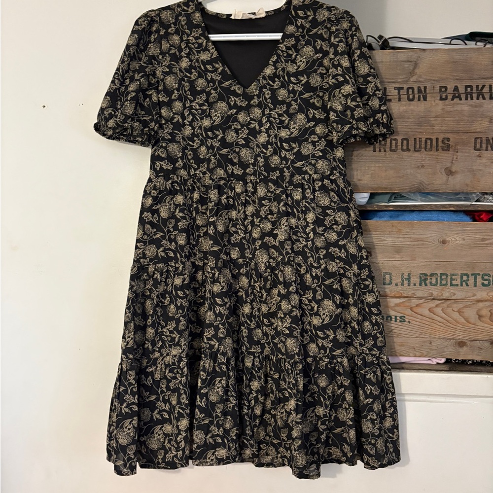 Retrod Floral Black and Cream Babydoll Dress Size Extra Small